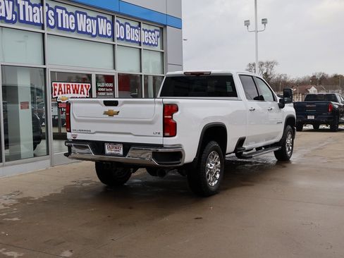 New 2026 Chevrolet Silverado 3500 LTZ image 3