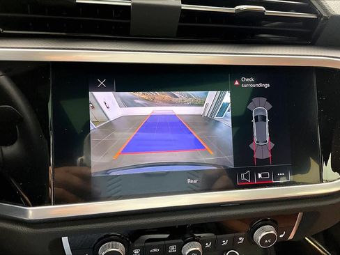 Certified 2022 Audi Q3 2.0T Premium image 28