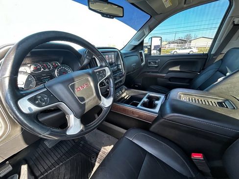 Used 2018 GMC Sierra 2500 SLT w/ Duramax Plus Package image 13