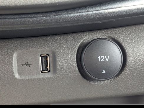 New 2025 Ford Transit 150 Low Roof image 21