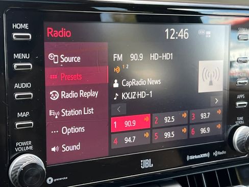 Used 2021 Toyota RAV4 Limited image 21