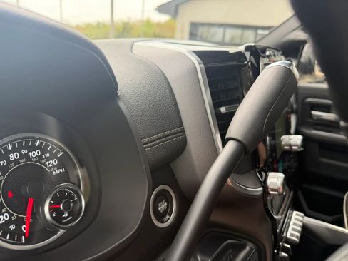 Used 2021 RAM 2500 Laramie image 23