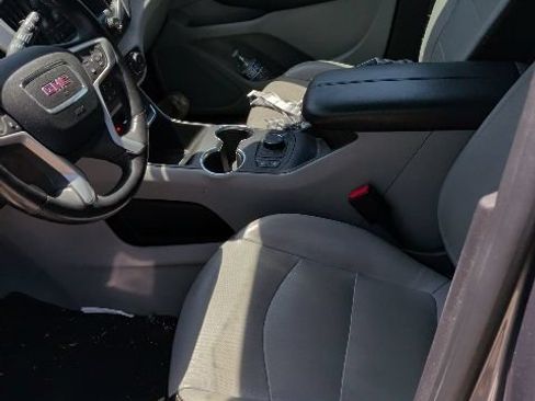 Used 2018 GMC Terrain SLT w/ Preferred Package AWD/4WD image 5