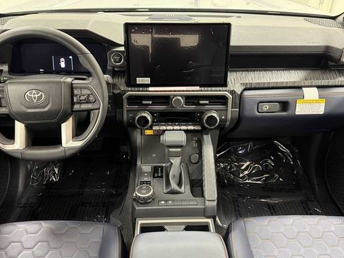 New 2026 Toyota 4Runner 4WD image 27