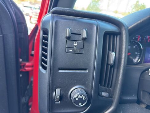 Used 2017 Chevrolet Silverado 1500 Custom image 30