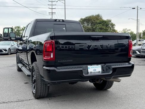 Used 2025 RAM 2500 Laramie AWD/4WD image 6