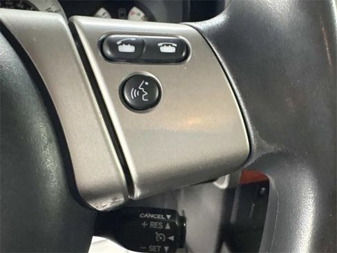 Used 2013 Toyota FJ Cruiser 4WD image 15