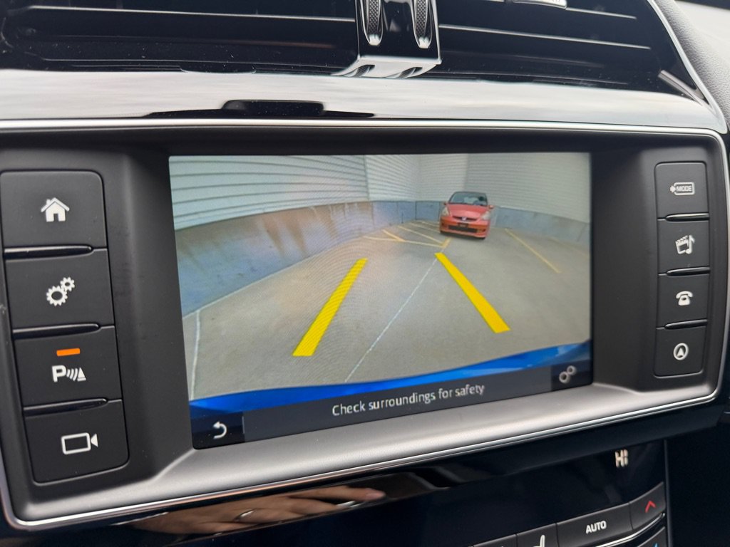 Used 2017 Jaguar XE R-Sport RWD image 20