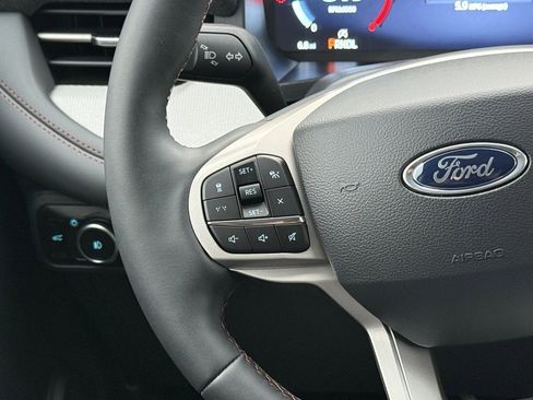 New 2026 Ford Explorer Active w/ Active Comfort Package image 23