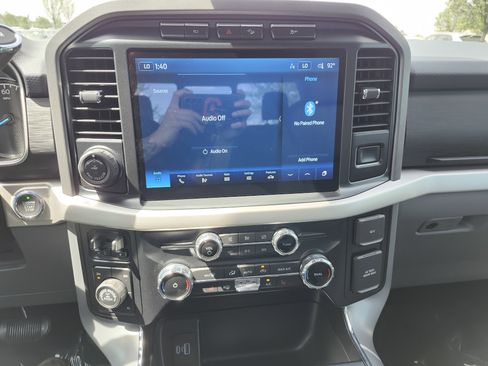 Used 2022 Ford F150 XLT w/ Equipment Group 302A High image 31