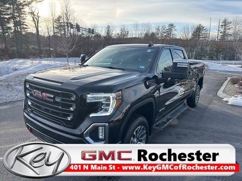 Used 2022 GMC Sierra 1500 AT4 w/ AT4 Premium Package image 1