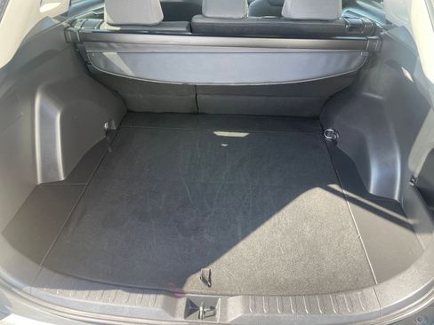 Used 2025 Toyota RAV4 XLE image 31