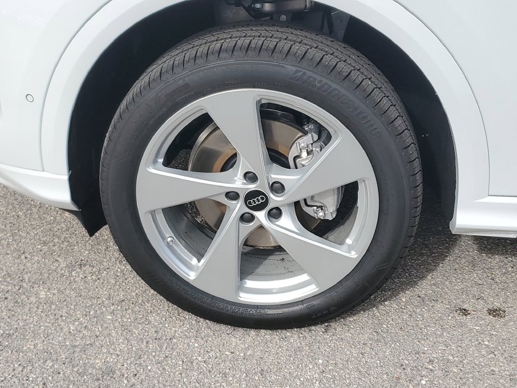 New 2026 Audi Q5 Premium Plus AWD/4WD image 13