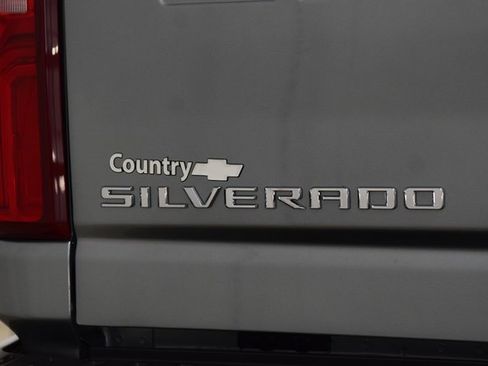 Used 2024 Chevrolet Silverado 3500 W/T image 23