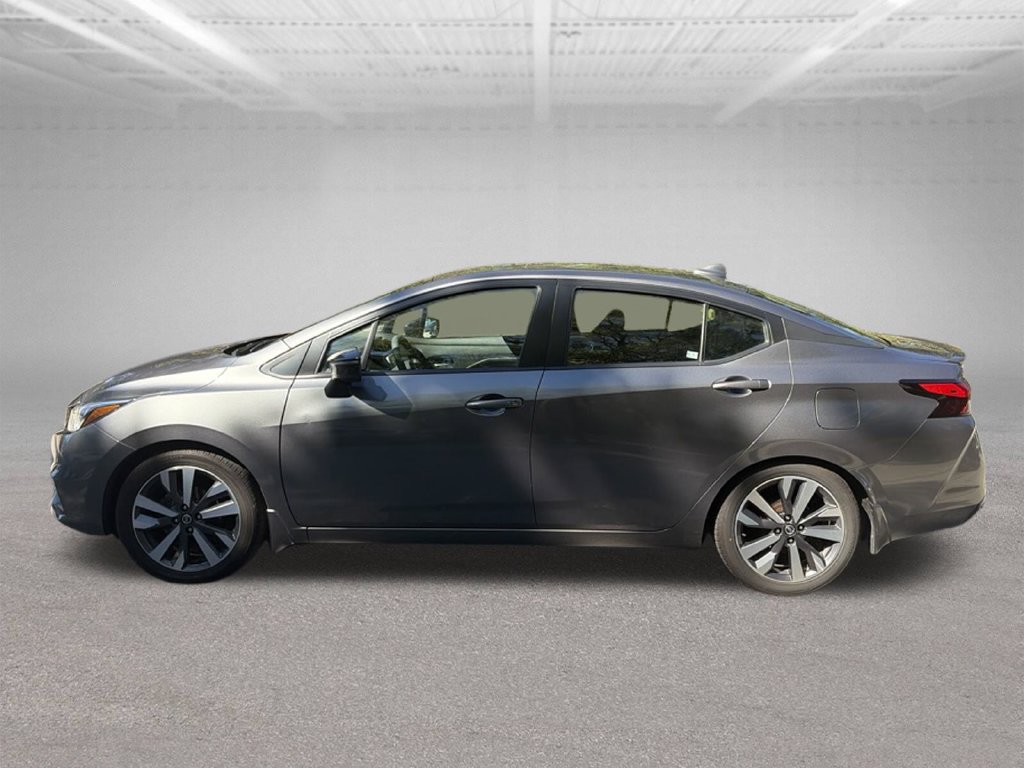 Used 2020 Nissan Versa SR w/ Convenience Package FWD image 2