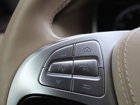 Used 2015 Mercedes-Benz S 550 4MATIC Sedan image 30