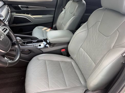 Used 2023 Kia Telluride EX X-Line AWD/4WD image 10