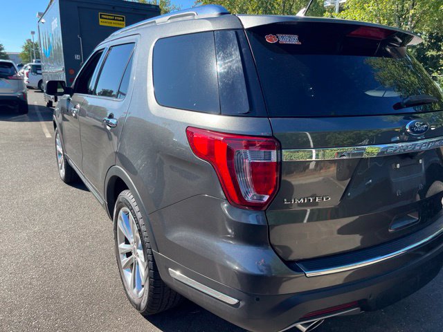 Used 2019 Ford Explorer Limited w/ Class III Trailer Tow Package FWD image 4