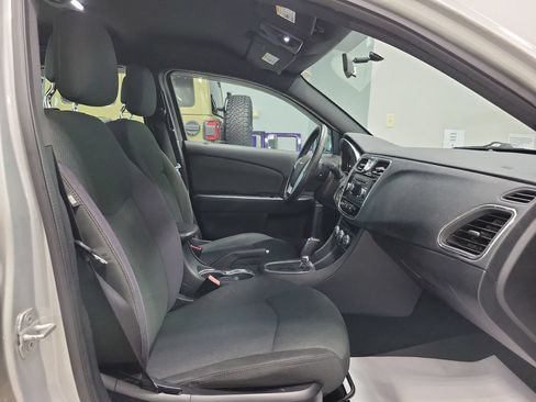 Used 2012 Chrysler 200 Touring w/ Cold Weather Group FWD image 15