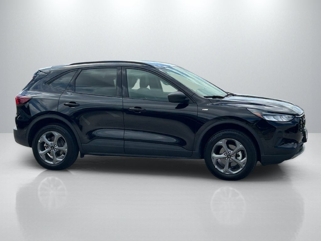 Used 2026 Ford Escape ST-Line AWD/4WD image 4