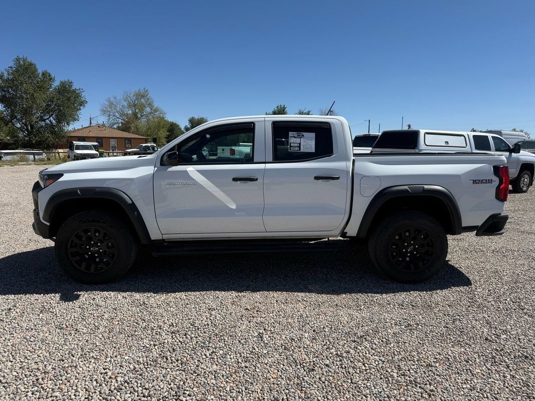 Used 2023 Chevrolet Colorado Trail Boss w/ LPO, Skid Plate Package AWD/4WD image 6