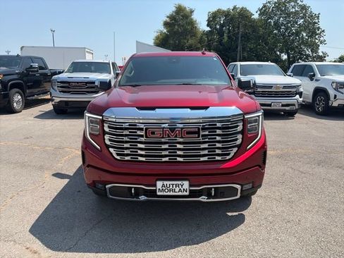Used 2024 GMC Sierra 1500 Denali w/ Denali Reserve Package AWD/4WD image 9