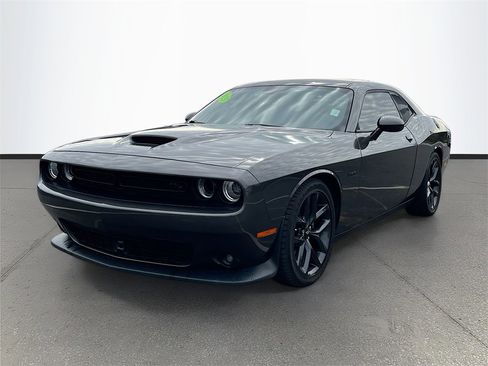 Certified 2023 Dodge Challenger R/T w/ Plus Package image 3