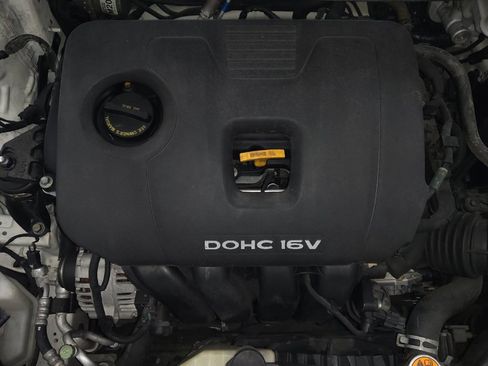 Used 2017 Kia Forte LX FWD image 30