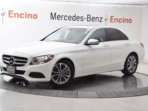 Used 2018 Mercedes-Benz C 300 Sedan image 2
