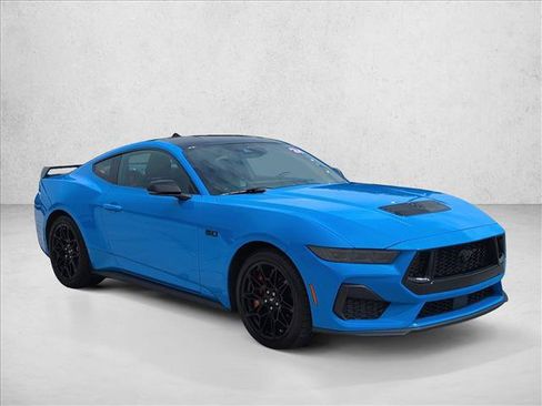 Used 2024 Ford Mustang GT Premium w/ GT Performance Package RWD image 3
