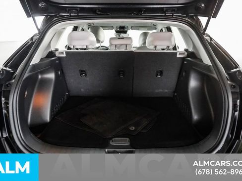 Used 2025 Hyundai Kona SE image 23