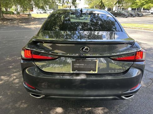 Used 2025 Lexus ES 350 Ultra Luxury FWD image 3