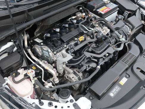 Used 2022 Toyota Corolla SE FWD image 33