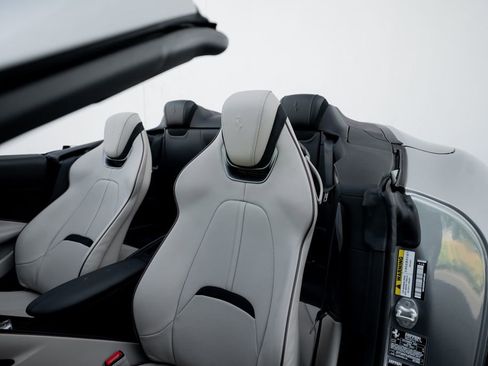 Certified 2024 Ferrari Roma Spider image 35