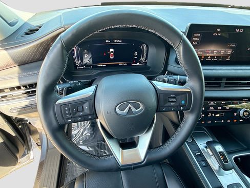 Used 2024 INFINITI QX60 Sensory image 42