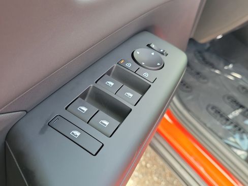 New 2026 Hyundai Kona SEL Premium image 30