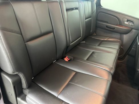 Used 2011 Chevrolet Silverado 2500 LTZ w/ Snow Plow Prep Package AWD/4WD image 25