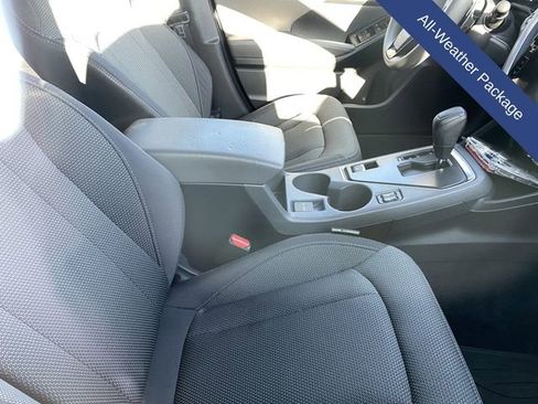 Used 2024 Subaru Crosstrek 2.0i Premium AWD/4WD image 10