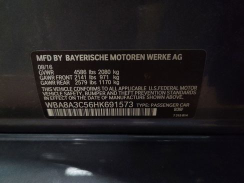 Used 2017 BMW 320i xDrive Sedan image 17