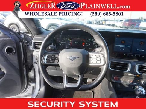 Used 2024 Ford Mustang Premium image 10