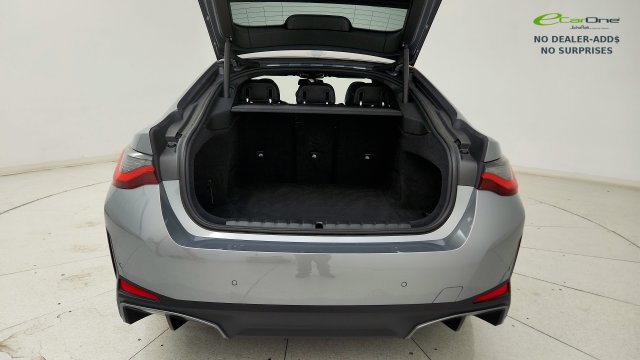 Used 2024 BMW i4 eDrive40 w/ Premium Package RWD image 31