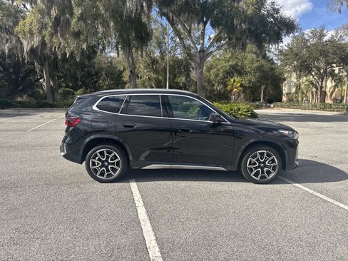 Certified 2025 BMW X1 xDrive28i w/ Technology Package image 3