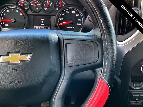 Used 2025 Chevrolet Silverado 2500 Custom w/ Custom Value Package image 13