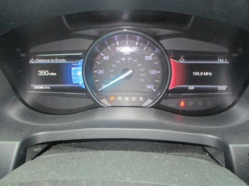 Used 2018 Ford Explorer XLT w/ Equipment Group 202A image 13