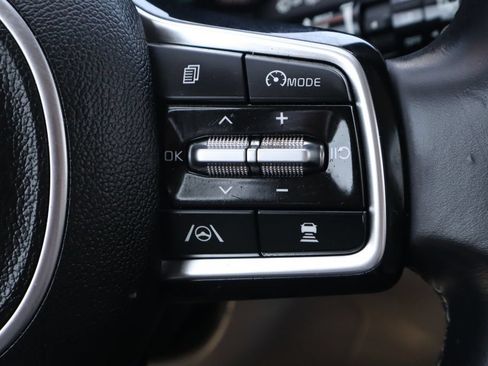 Used 2023 Kia Sorento SX FWD image 23