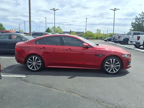 Used 2018 Jaguar XE R-Sport AWD/4WD image 7