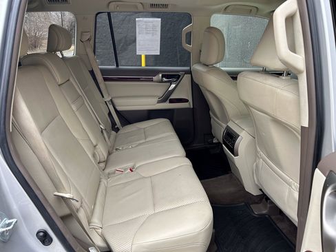Used 2012 Lexus GX 460 w/ Comfort Plus Pkg image 20