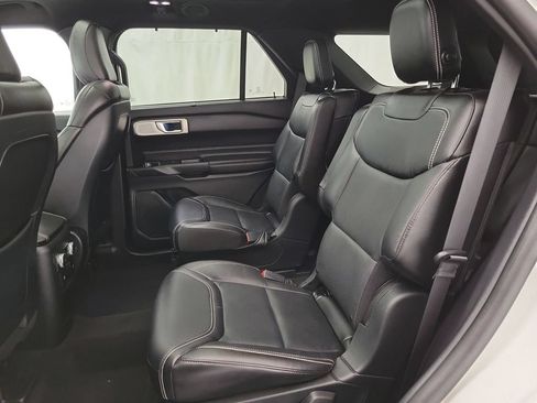 Used 2020 Ford Explorer ST w/ Premium Technology Package AWD/4WD image 10