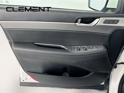 Used 2022 Hyundai Palisade SEL w/ 8P Bench Seat Package FWD image 28