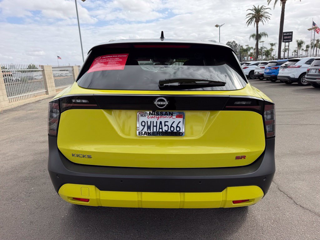 Certified 2025 Nissan Kicks SR FWD image 5